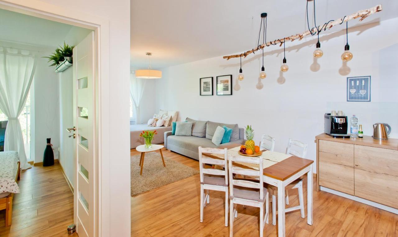 Aqua Holiday Apartments Beach#Pool#Sauna No Limit Kolobrzeg Luaran gambar